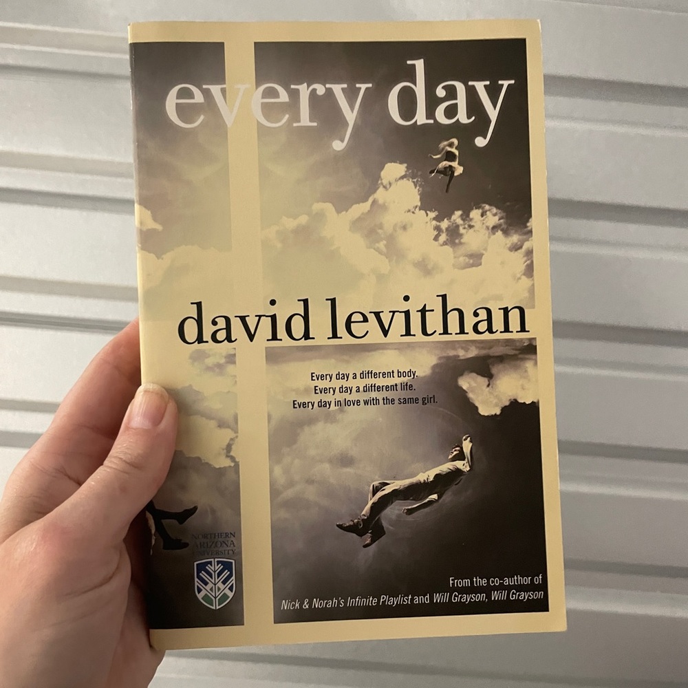 Every Day by David Levithan - Paperback Book